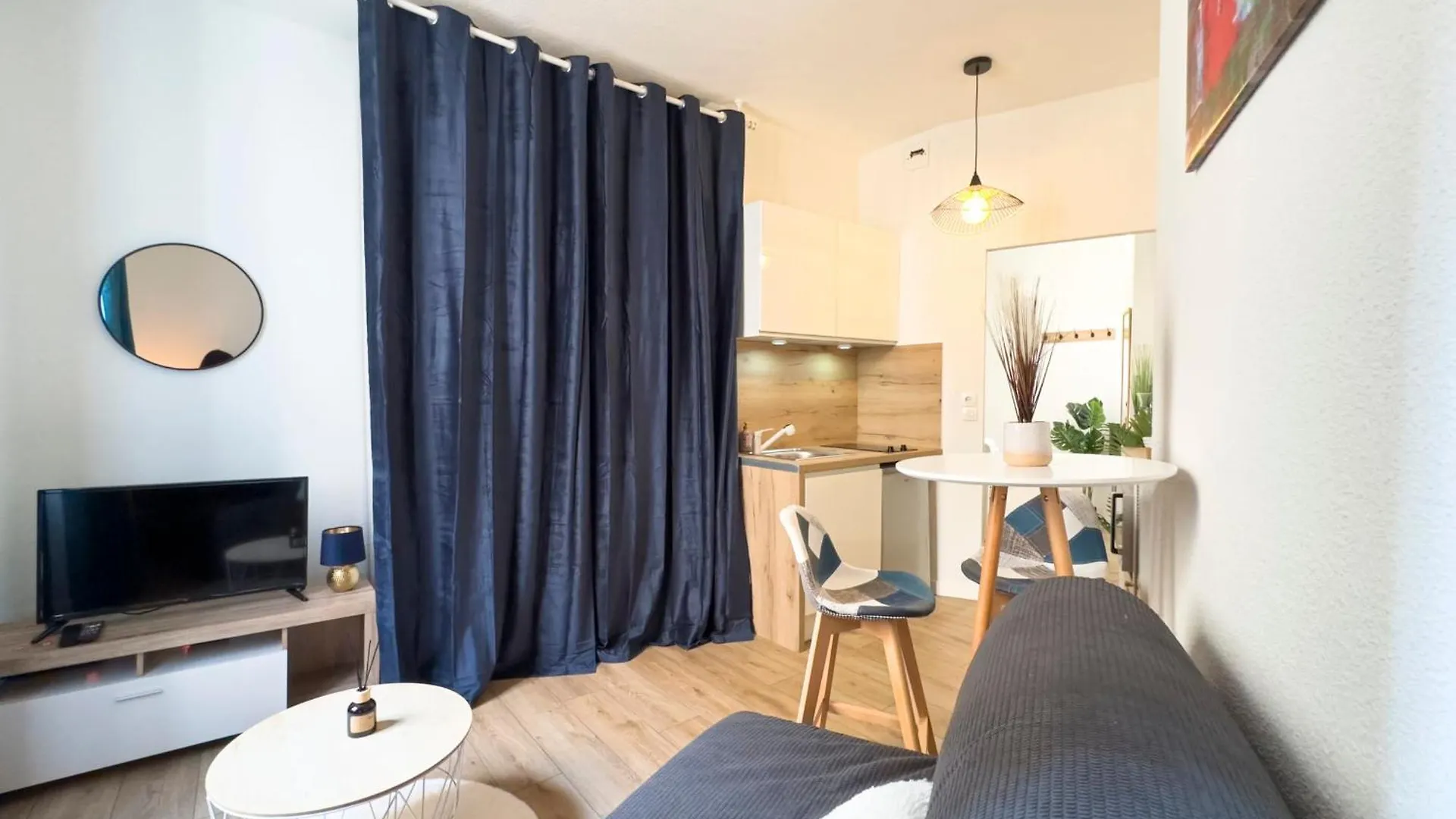 #Ht Le Lorraine Studio Hyper-Centre Fully Equipped Grenoble