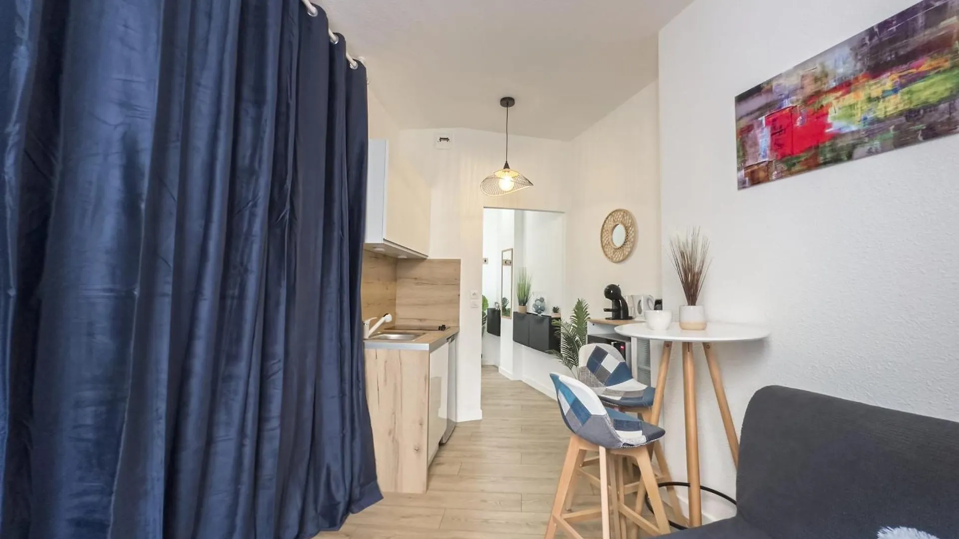 #Ht Le Lorraine Studio Hyper-Centre Fully Equipped Grenoble France