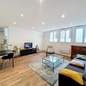  Appartement Hypercentre, Agreable T2 Style Loft , Fibre